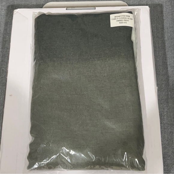 Cushnie Ombré Scarf - Picture 4 of 5